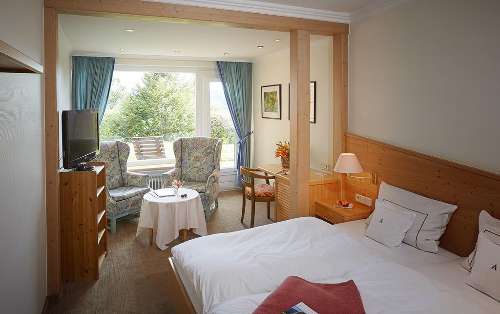 Waldhaus Ohlenbach Hotel Schmallenberg Kamer foto